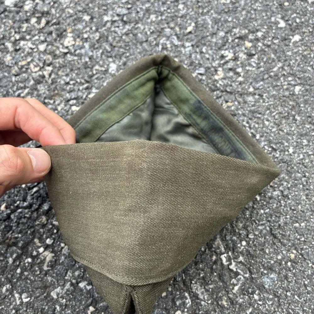 USMC Marine Corps Garrison Cap Size In Photos Olive Green w/ Black EGA Insignia